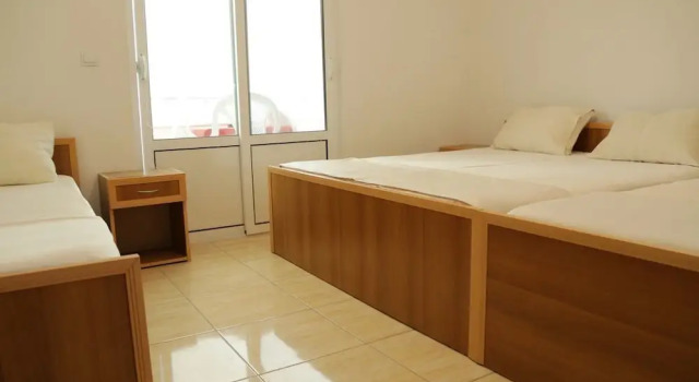 Четырёхместный номер Classic с видом на сад Mimi Lux Apartments
