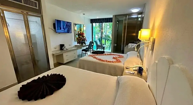Номер Standard с балконом Hotel Plaza Caribe