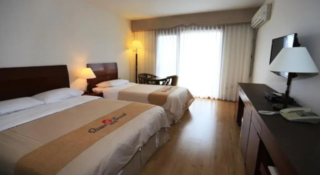 Двухместный номер Standard с видом на горы Ocean Grand Hotel