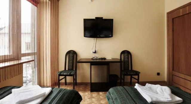 Pierrot, Book Hotel Hoteller i Lillepolen med parkering, Parkering