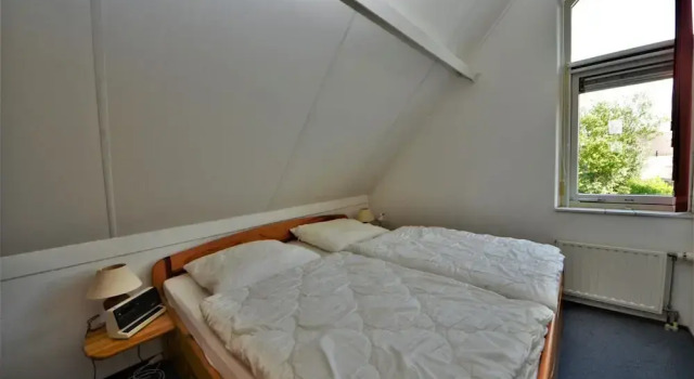 Lively Bungalow on the Water, Забронировать Отель Отели Zeeuws-Vlaanderen 3 звезды, 3*