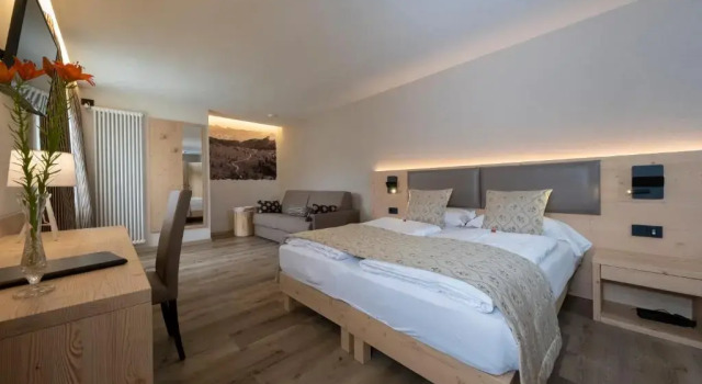 Двухместный номер Superior Hotel Canada
