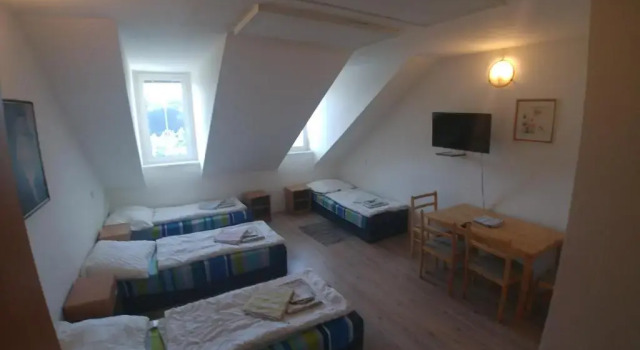 Четырёхместный номер Standard Kv Apartmans Varsavska