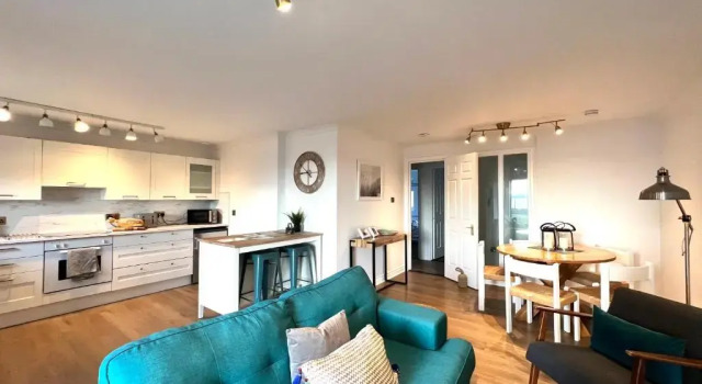 Bellevue Apartment, Buchen Sie Ferienwohnung Largs 