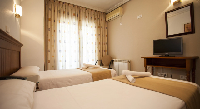 Hotel Victoria, Rezervovat Hotel Valdemoro Madrid
