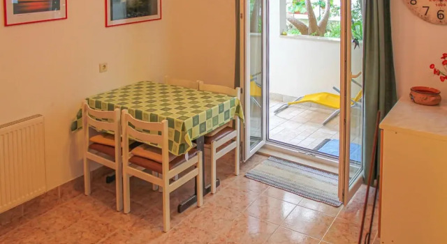 Stunning Apartment in Podgora With 2 Bedrooms and Wifi, Забронировать Апартаменты/квартира Отели Подгора с парковкой, Парковка
