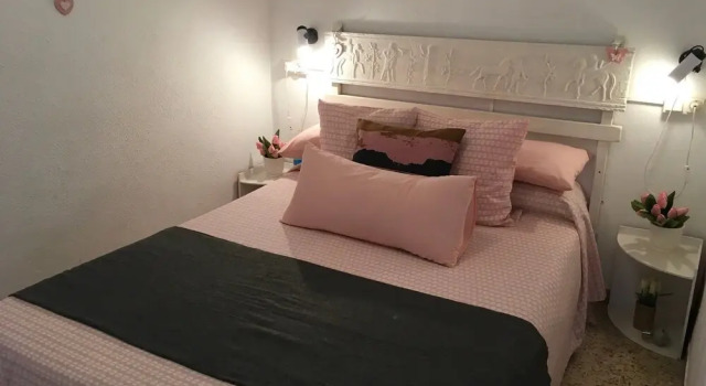 Adorable Apartment One Street From Beach, Забронировать Апартаменты/квартира Апартаменты El Baix Camp, Апартаменты/квартира
