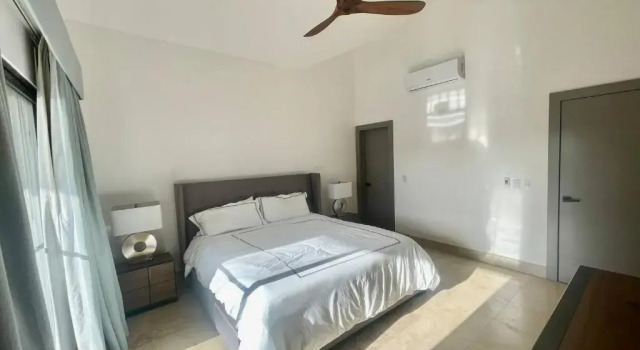 Luxury Apartment on the Golf Course - Punta Cana, Забронировать Апартаменты/квартира Отели Баваро с парковкой, рядом с Поле для гольфа Punta Blanca, Парковка