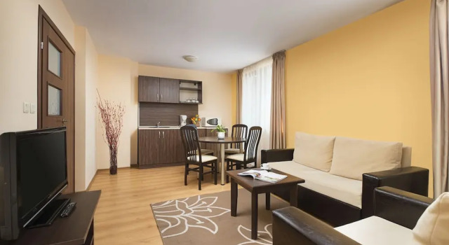 Апартаменты Royal Park Hotel by Astoria Collection