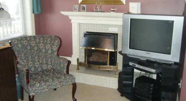 Dream Weaver Bed & Breakfast, Rezervovat Hotel Hotely v Vancouver island s bazénem, Bazén