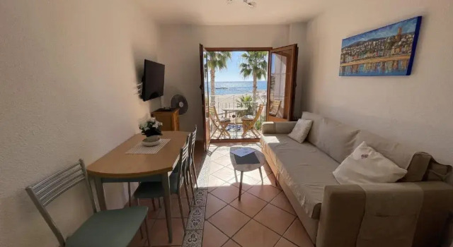 Апартаменты AR27-3 primera línea de playa