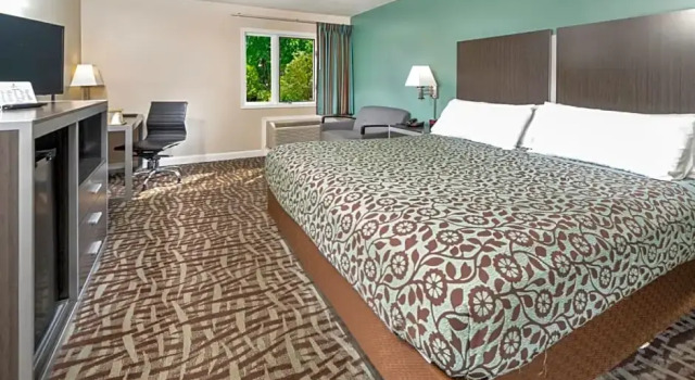 Двухместный люкс BridgePointe Inn & Suites by BPhotels, Council Bluffs, Omaha Area