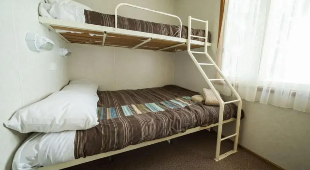 Номер Standard с 2 комнатами Deniliquin Riverside Caravan Park