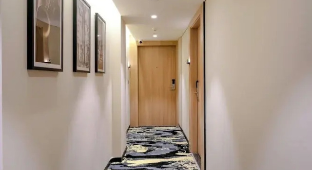 TGI Oberon, Rezervovat Hotel Koramangala 