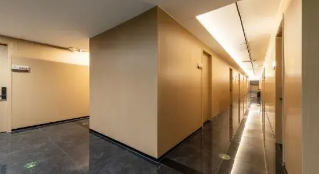 Shu'an Hotel, Rezerwuj Hotel Hotele w Ziyang z parkingiem, Parking