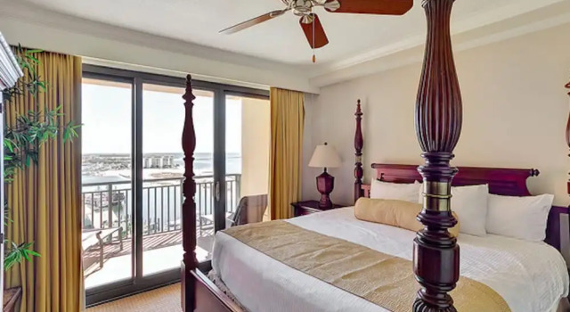 Люкс Presidential с 3 комнатами с видом на море Emerald Grande 922
