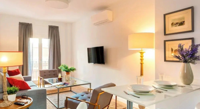 2 Bd Apartment in the Center of Seville Ba os III