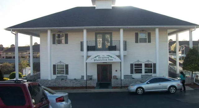 Branson Plantation Inn, Boek Hotel Hotels in Missouri met zwembad, Zwembad