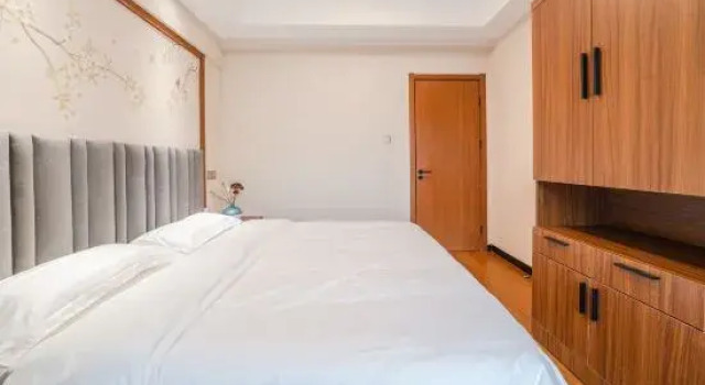 Люкс Qingcheng Serviced Apartment (Development Zone Shibeiwan Dream Water Park)