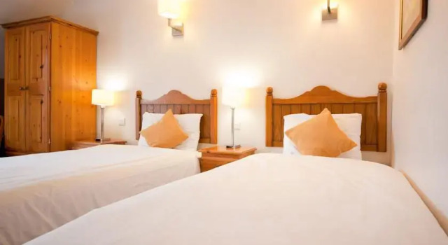 Innkeepers Lodge Aylesbury (East), Aston Clinton, Забронировать Отель Бизнес-отели Англии, 4* 5*