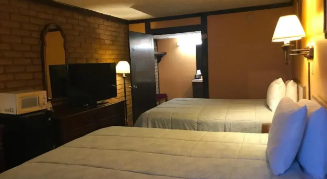 Standard Kahden hengen huone Carthage Inn