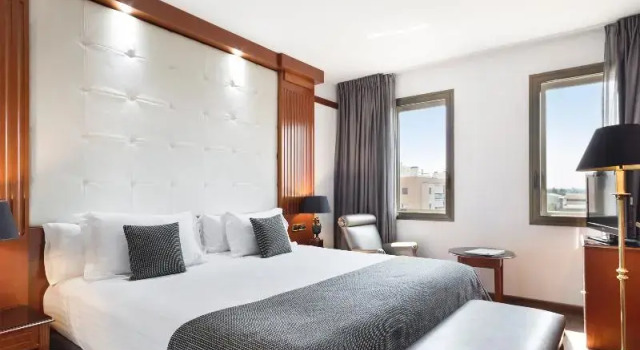 Полулюкс Standard Best Western Premier CMC Girona