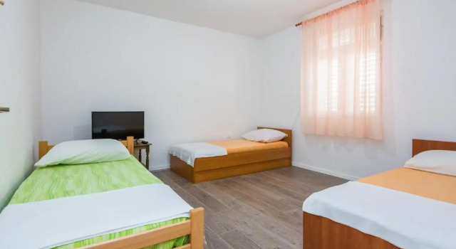 Drago Apartment, Забронировать Апартаменты/квартира Отели Задарской жупания с парковкой, рядом с Пляж Старенице, Парковка