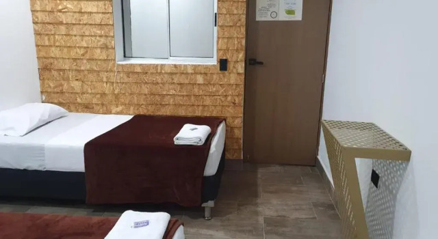 Hotel Prestige, Забронировать Отель Лаурелес-Эстадио Медельин, рядом с San Antonio's Square
