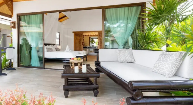 Вилла рядом с пляжем Lanta Palace Beach Resort & Spa