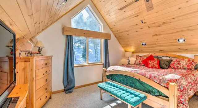 Stunning Angel Fire Home w/ Views: 3 Mi to Slopes, Varaa Lomakoti Angel Fire 