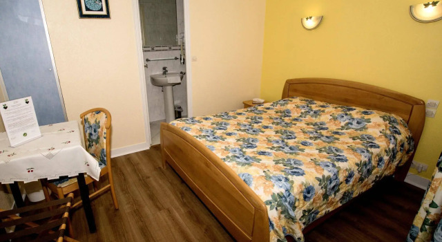 Hotel Le Plat D Etain