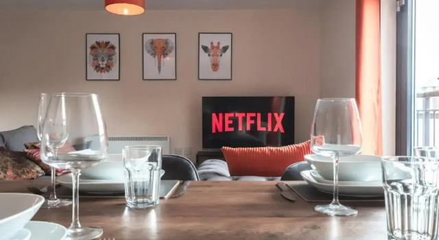Апартаменты BEST PRICE! STUNNING 2 Bed City Centre - 4 single beds or 2 Super king, Smart TVs, Sofa Bed & FREE SECURE PARKING