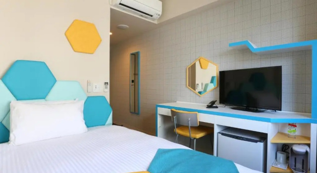 Двухместный номер Semi-double KOKO HOTEL Higashiosaka