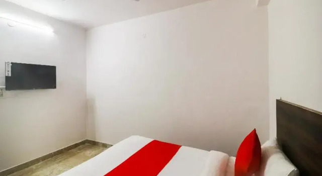 OYO 62177 Lovely Inn, Забронировать Отель Отели Нью-Дели с завтраком, Завтраки