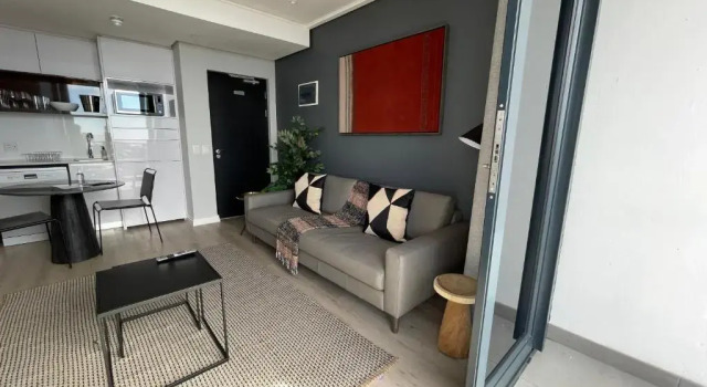Urban Elephant 2112 Urban Elephant 16 On Bree
