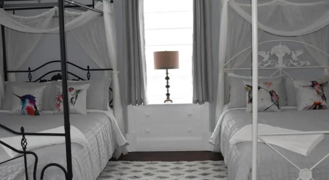 Люкс Seabank House Bed and Breakfast Hummingbird