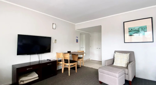 Трёхместная студия Standard Anzac Court Motel
