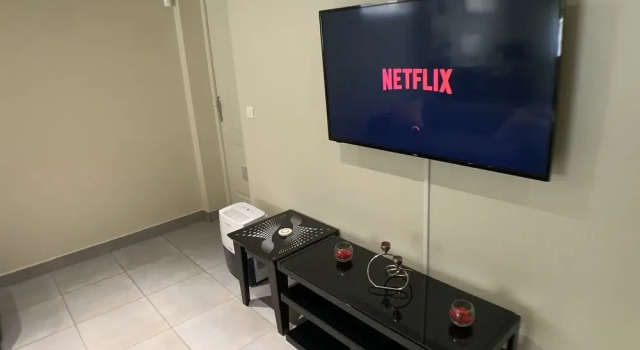 Appartement cosy proche Roissy CDG Astérix DisneyLand Paris, Varaa Huoneisto Hotellit Val d'Oise pysäköinnillä, Pysäköinti