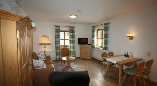Ferienwohnung Kühny Reute, Varaa Hotelli Hotellit Baijeri pysäköinnillä, Pysäköinti