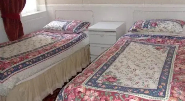 Апартаменты Цокольный этаж Springfield Holiday Apartments HALodge Hotel