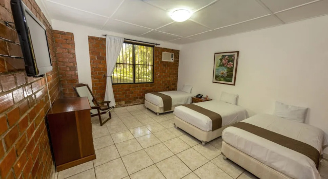 Четырёхместный семейный номер Standard DM Hoteles Tarapoto