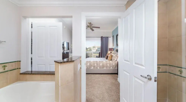 Stunning Views at Heritage Crossing 3 Br condo by RedAwning