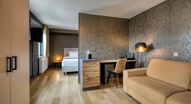 Четырёхместный семейный номер Standard Hotel & Restaurant Maison PalAnge