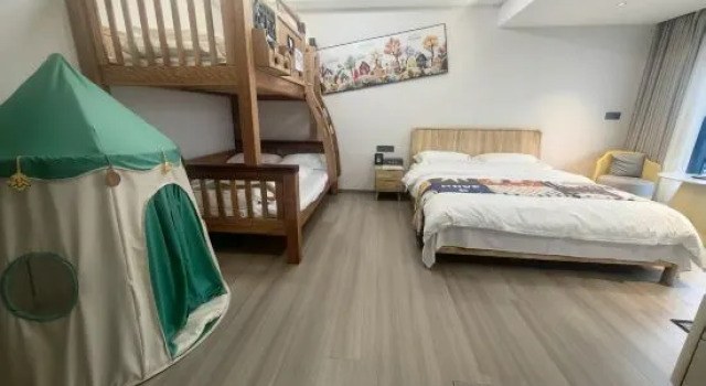 Семейный тент Hehuiju · Jingli | Villa Scenic View Vacation Boutique Stay (Yao Hu Town)