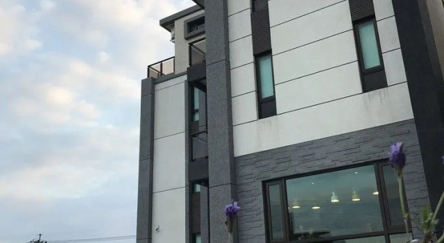 Early Summer, Prenota Bed & breakfast Luodong Yilan County