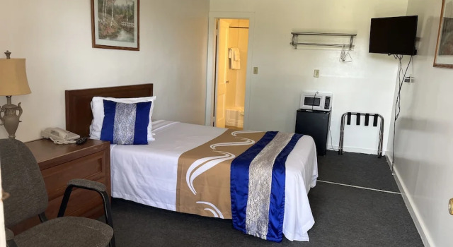 Номер Standard Sudbury Court Motel and RV Park