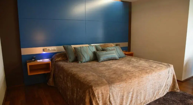 Полулюкс Hotel Ego