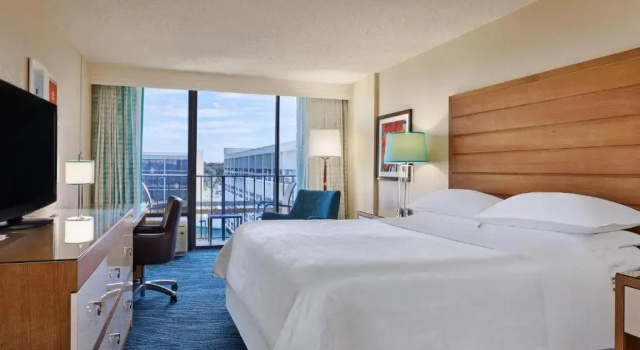 Двухместный номер Guest с видом на бассейн Sheraton Resort, Lake Buena Vista Orlando