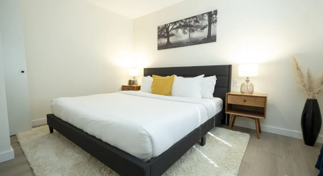 Люкс Deluxe с красивым видом из окна The Francis Boutique Inn
