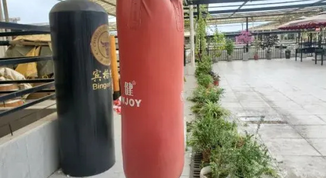 Jiabonian Hotel, Rezerwuj Hotel Luzhou Sichuan